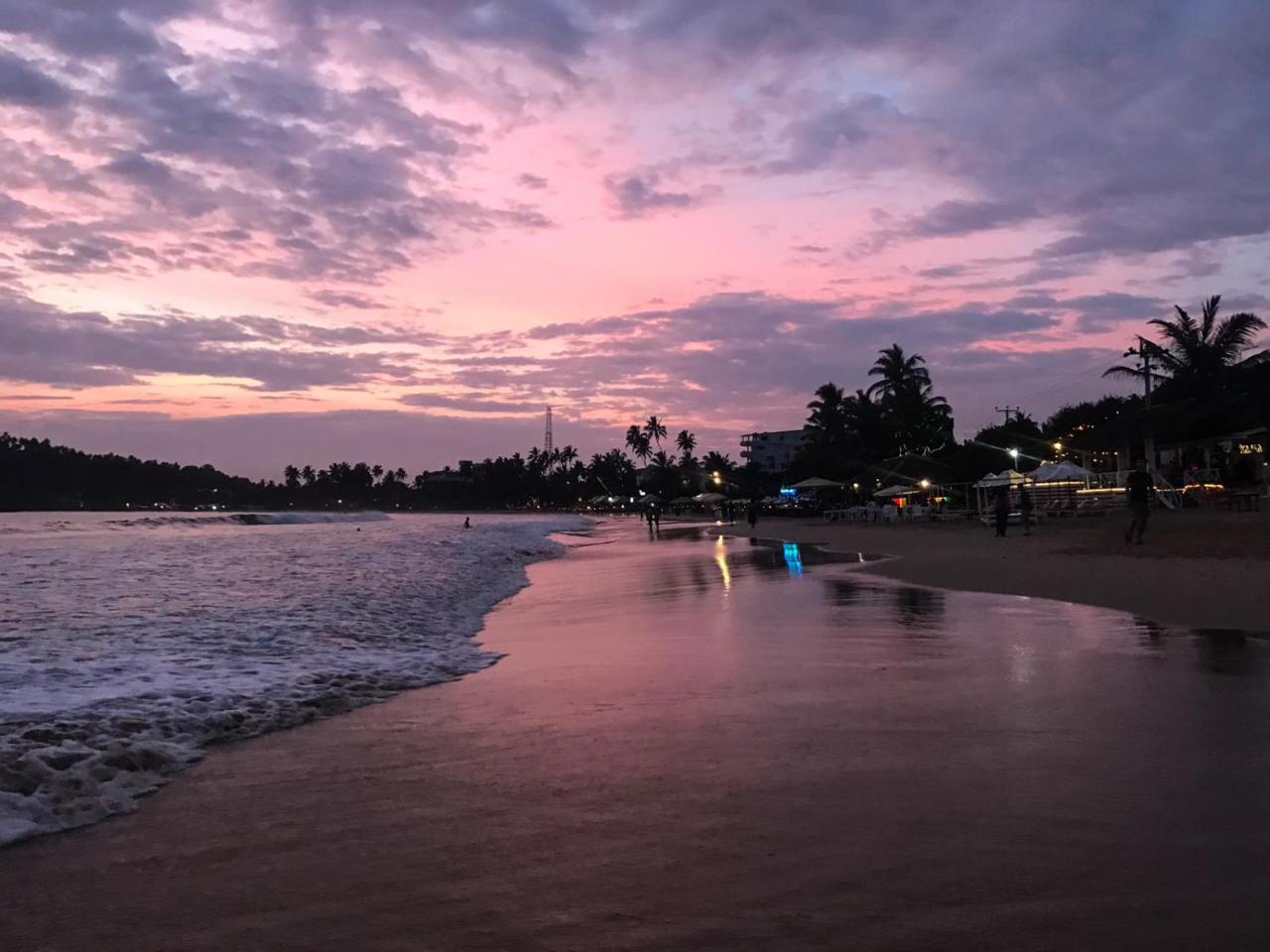 Chez Podi Surf Stay Мириса Екстериор снимка