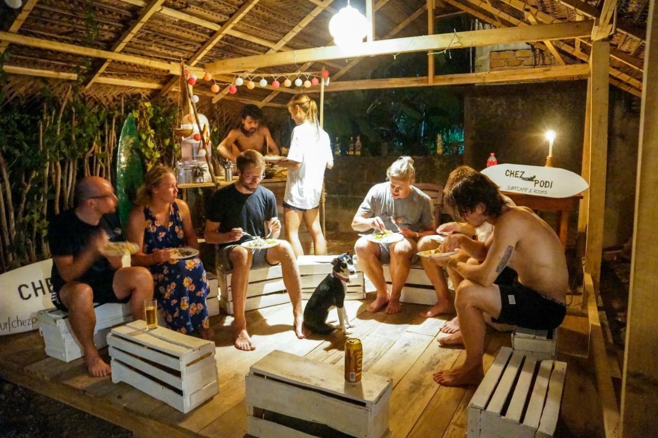 Chez Podi Surf Stay Мириса Екстериор снимка
