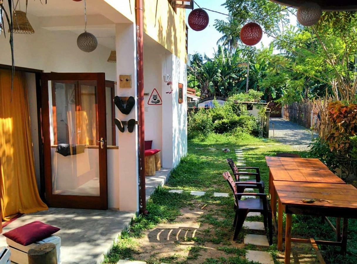 Chez Podi Surf Stay Мириса Екстериор снимка