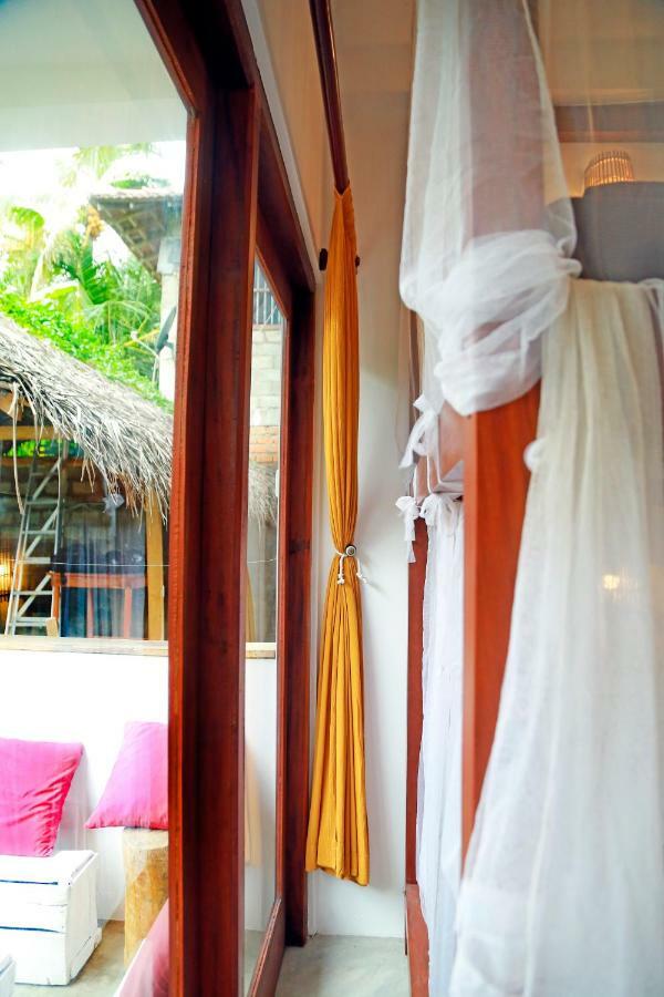 Chez Podi Surf Stay Мириса Екстериор снимка